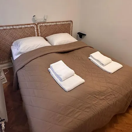 Apartament 1 Til 3